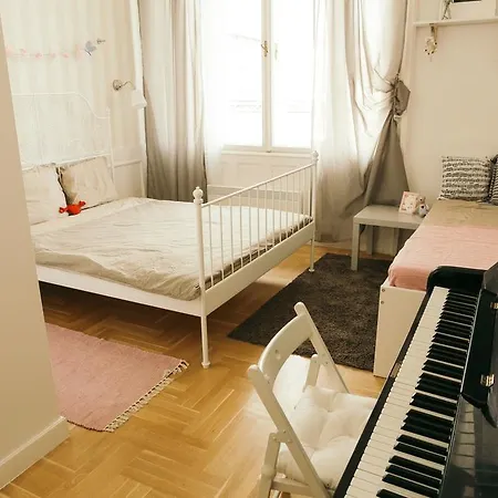 Hello Puli Parliament