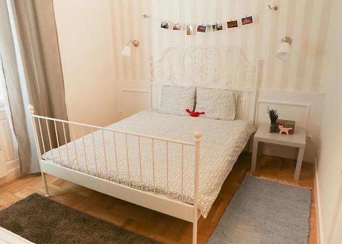 Hello Puli Parliament Budapesta